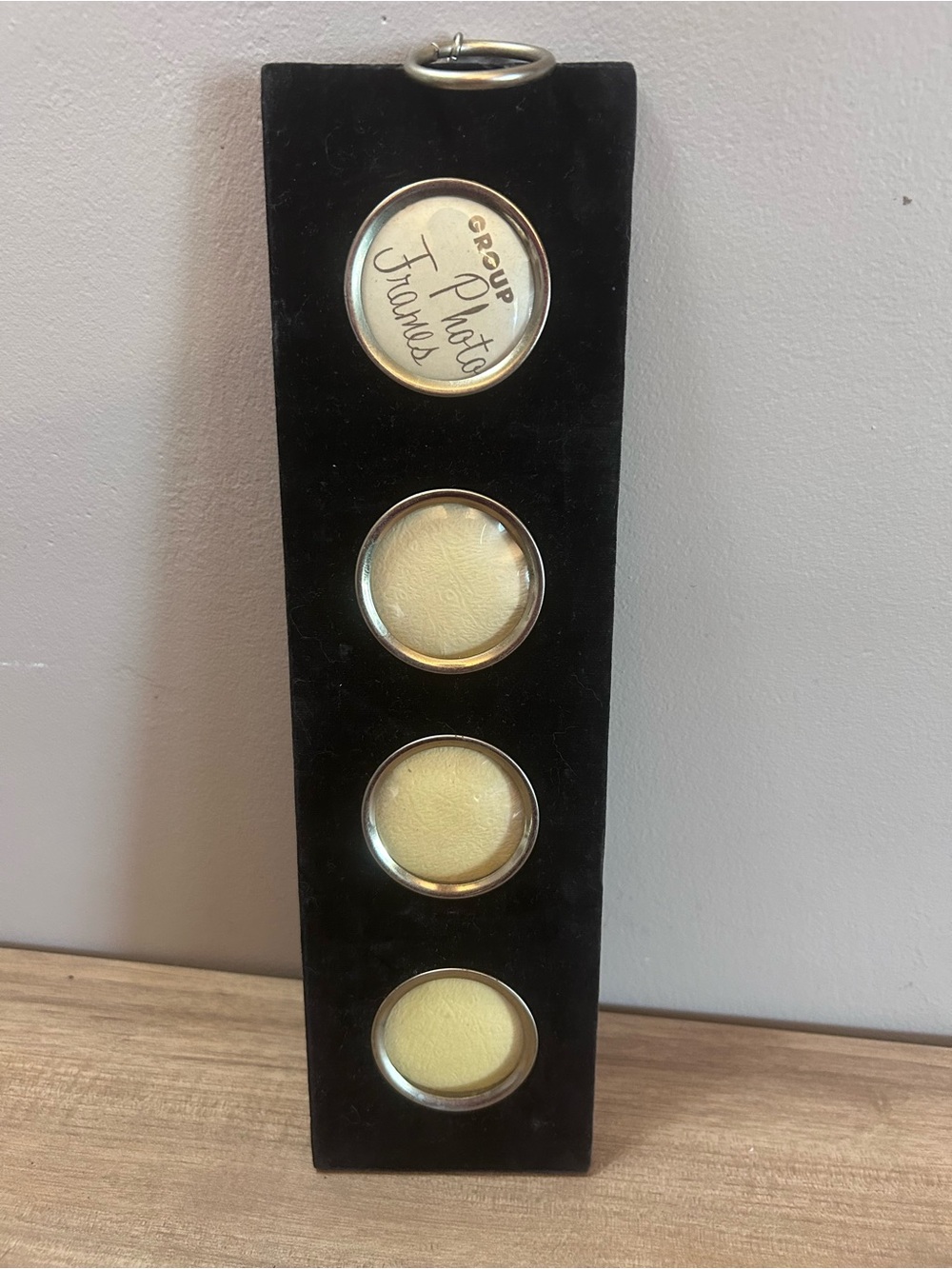 Vintage velvet round picture frame wall art